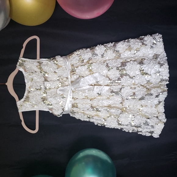 *Blueberi Boulevard Girls' Rosette & Sequins dress - Picture 5 of 8